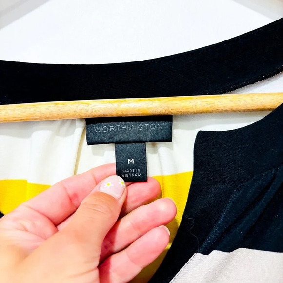 WORTHINGTON Orange and Black Striped Sleeveless Top * - Picture 4 of 6